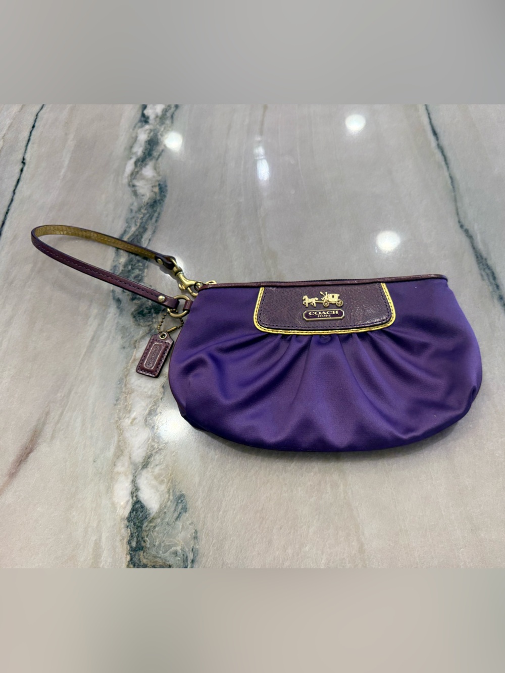Coach Amanda Purple Satin Gathered Wristlet Clutch Style 42032 Gold Hardware - Picture 2 of 9